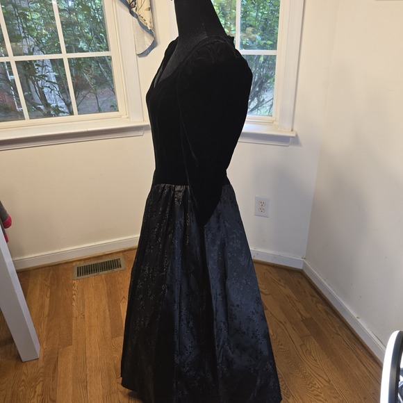 Vintage Jessica McClintock Gunne Sax Velvet Taffeta Puffed Sleeve Dress Sz 4 80s - Picture 4 of 6
